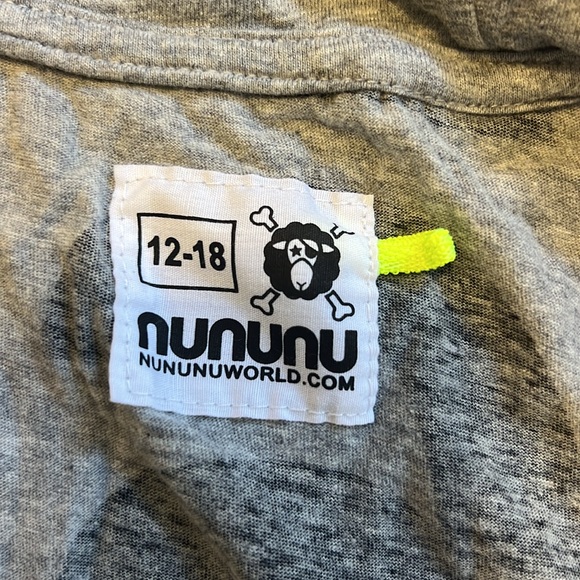 NUNUNU zip up hoodie. NWOT 12-18mos. - Picture 3 of 3